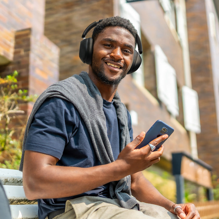 Focus A5 ANC støjreducerende hovedtelefoner fra Oneodio - Bluetooth 5.4 trådløse hovedtelefoner med -45dB Hybrid Active Noise Cancelling Over-Ear Headset, ENC Mic, Hi-Res LDAC - Perfekt til støjreduktionsbehov i lydoplevelser af høj kvalitet