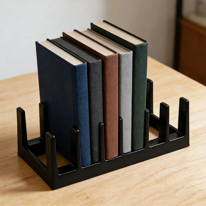 6-Compartment Pot Lid Organiser – Space-Saving Plastic Kitchen Rack (Grey/Black)