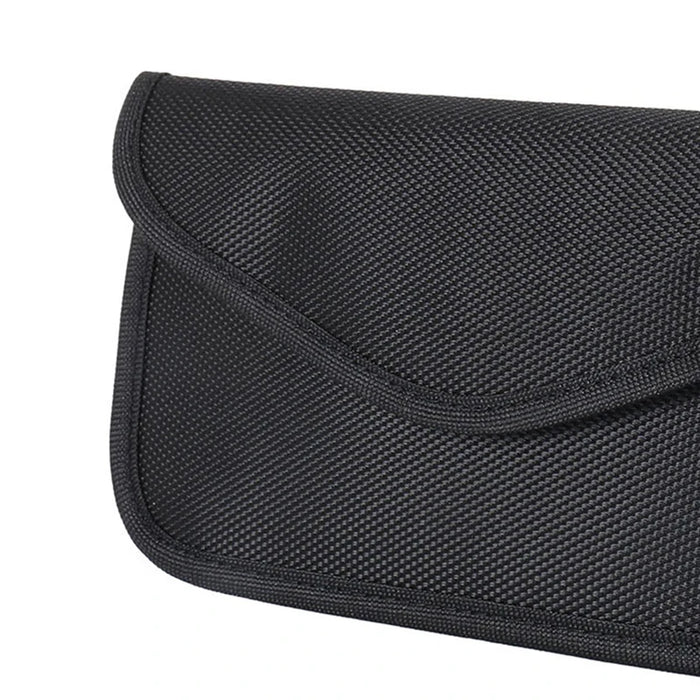 Signal‑Blocking Pouch for Car Keys & Phones – RFID, GPS and NFC Protection