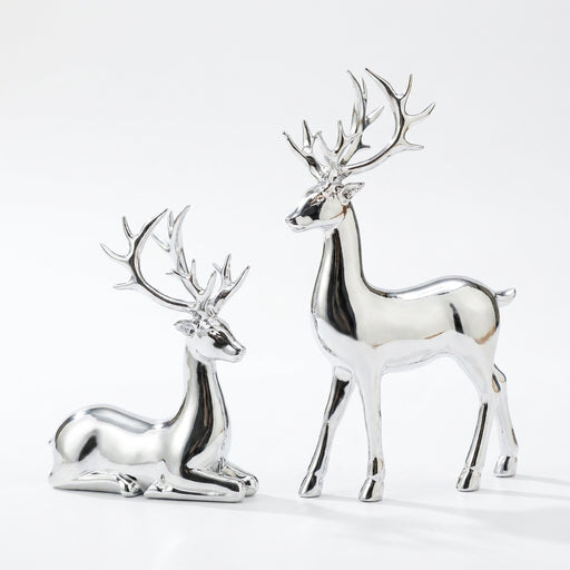 Set of 2 Painted Resin Reindeer Christmas Table Decorations
